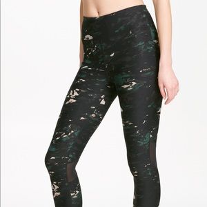 Donna Karan Athletic leggings